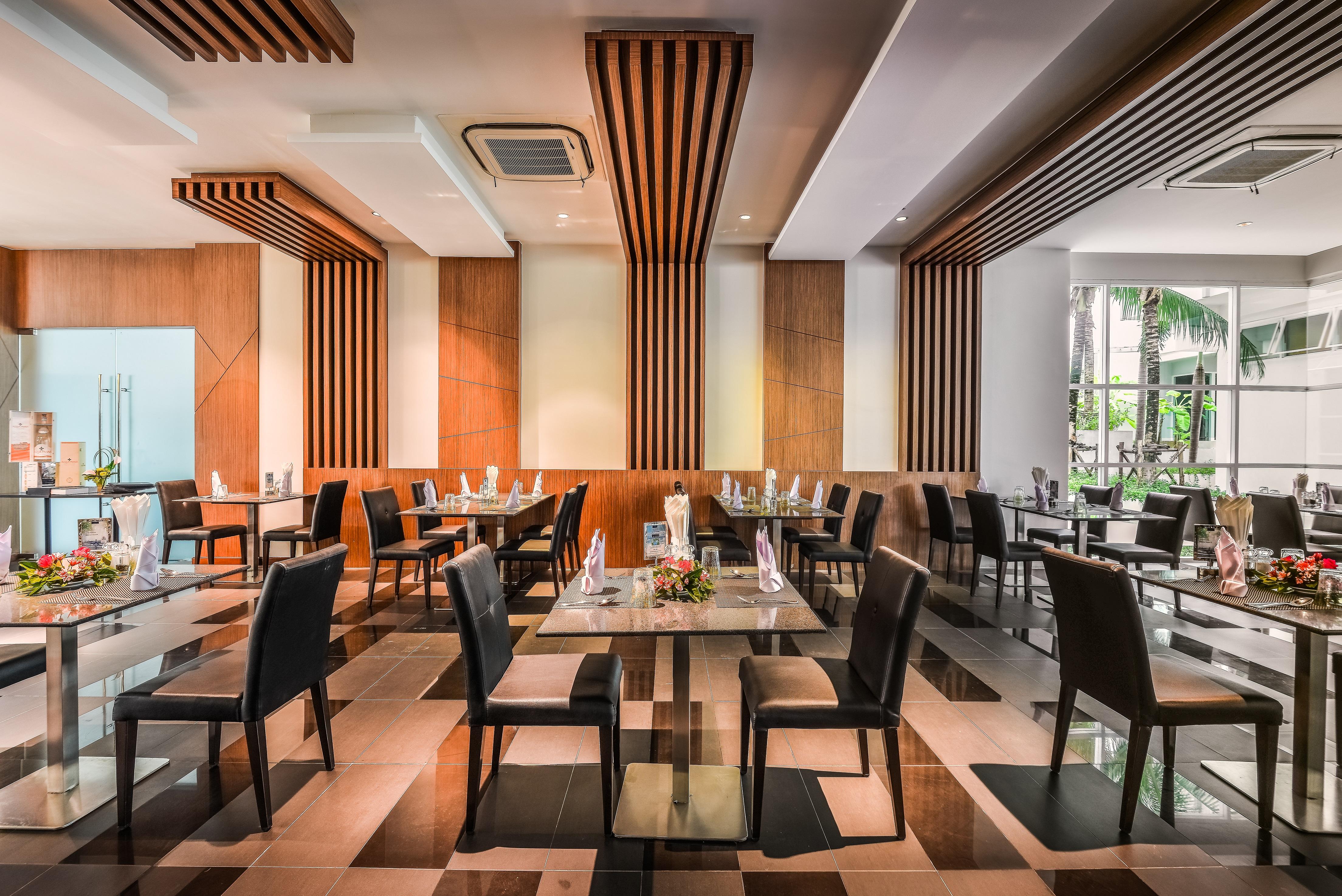 Fishermens Harbour Urban Resort - Sha Extra Plus Patong Екстер'єр фото